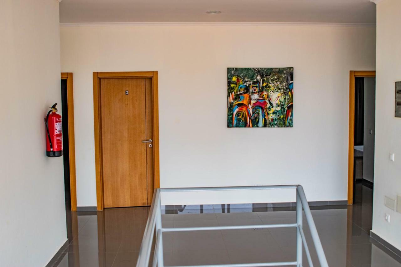 Hotel Vitoria Сао Томе Екстериор снимка